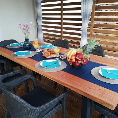 Mobile Blue Lagoon 785 Camping *