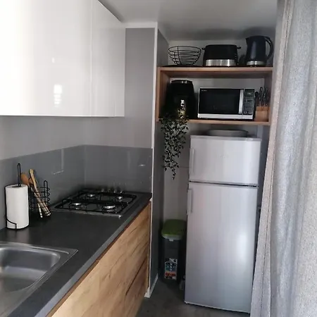 Mobile Blue Lagoon 785 *