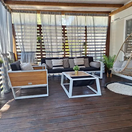 Mobile Blue Lagoon 785