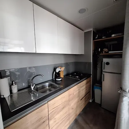 Mobile Blue Lagoon 785 *