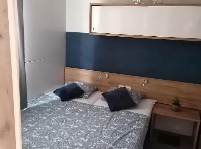 Mobile Blue Lagoon 785 Kamp alanı Biograd Na Moru