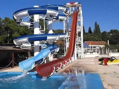 Mobile Blue Lagoon 785